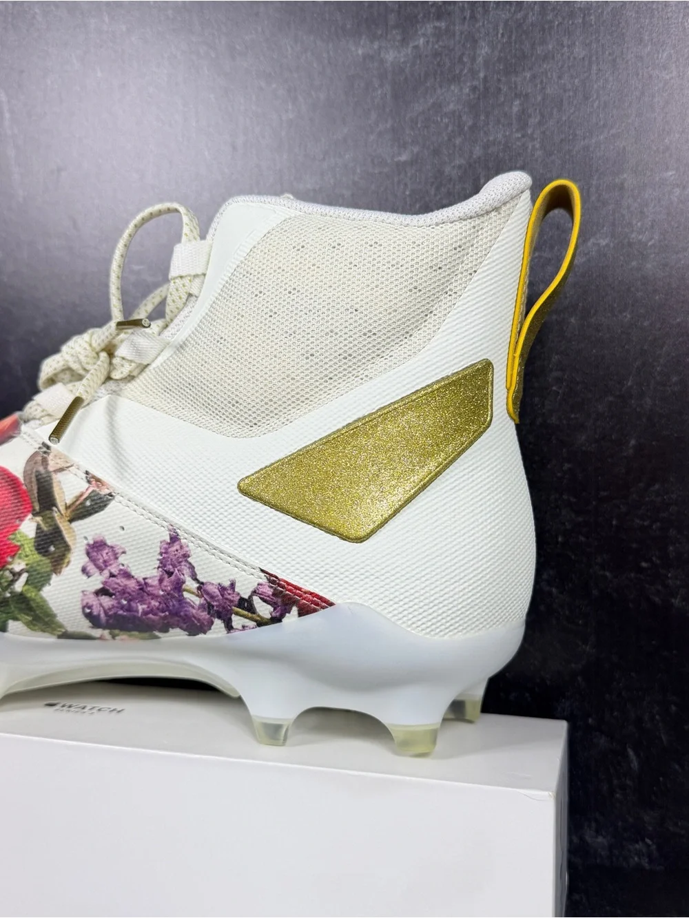 ADIZERO CHAOS SPEED CORONATION OFF WHITE MENS FOOTBALL CLEATS SIZE 13 CREAM NEW